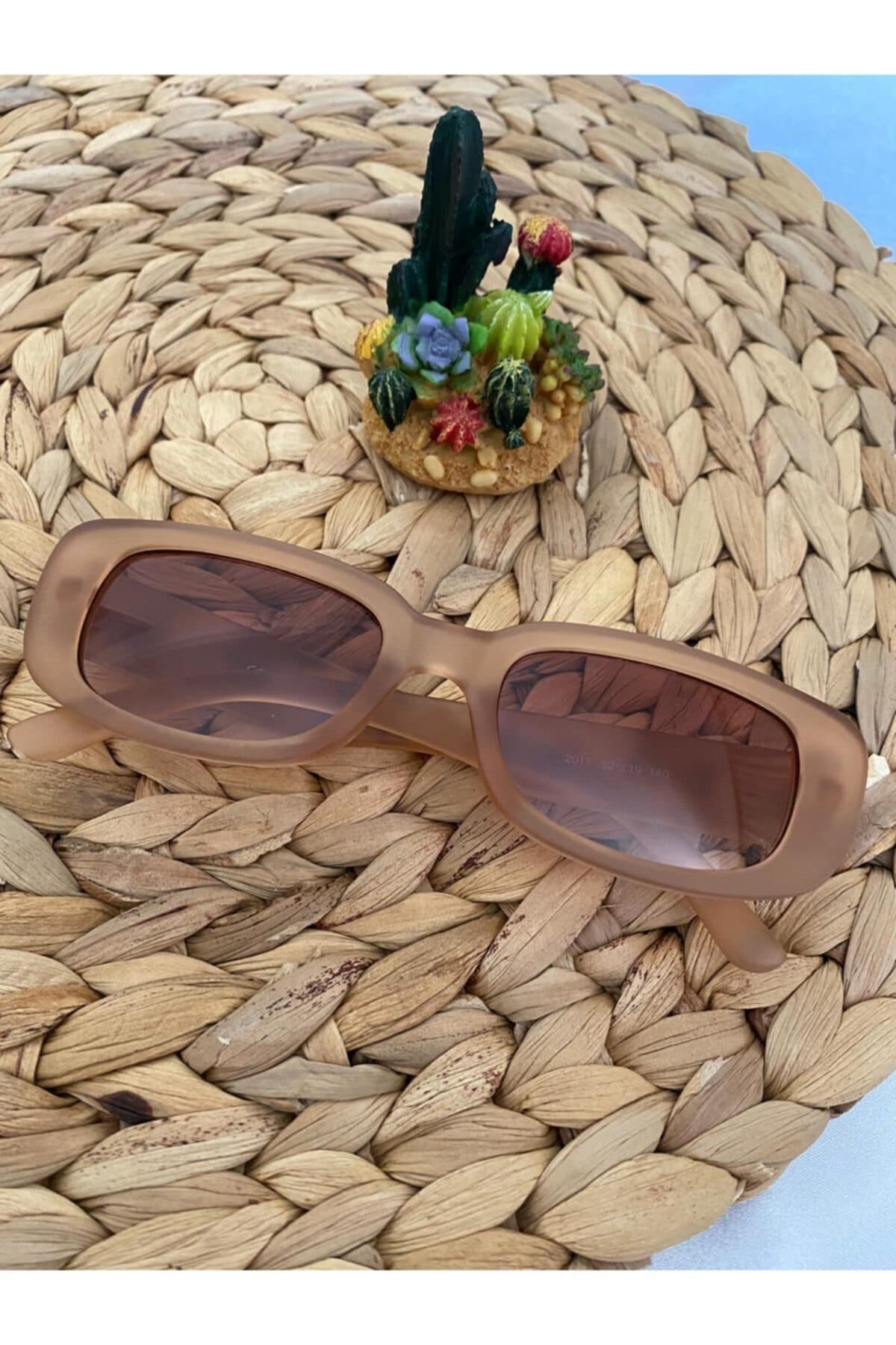 Makro Optik Mat Buzlu Pudra Pembe Vintage Güneş Gözlüğü