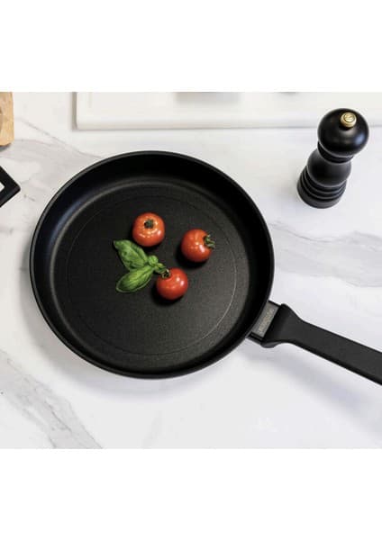 Sambonet Non-Stick Tava 20CM