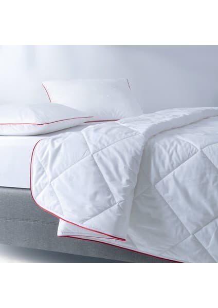 Yataş DACRON® 95 Yorgan 200 Gr. (Çift Kişilik - 195x215 cm)