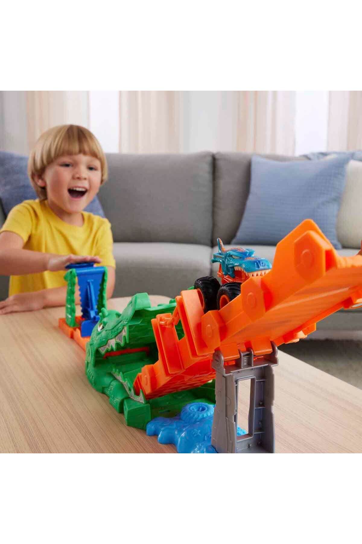 HOT WHEELS ®Monster Trucks Timsahı Devir Oyun Seti JJN45