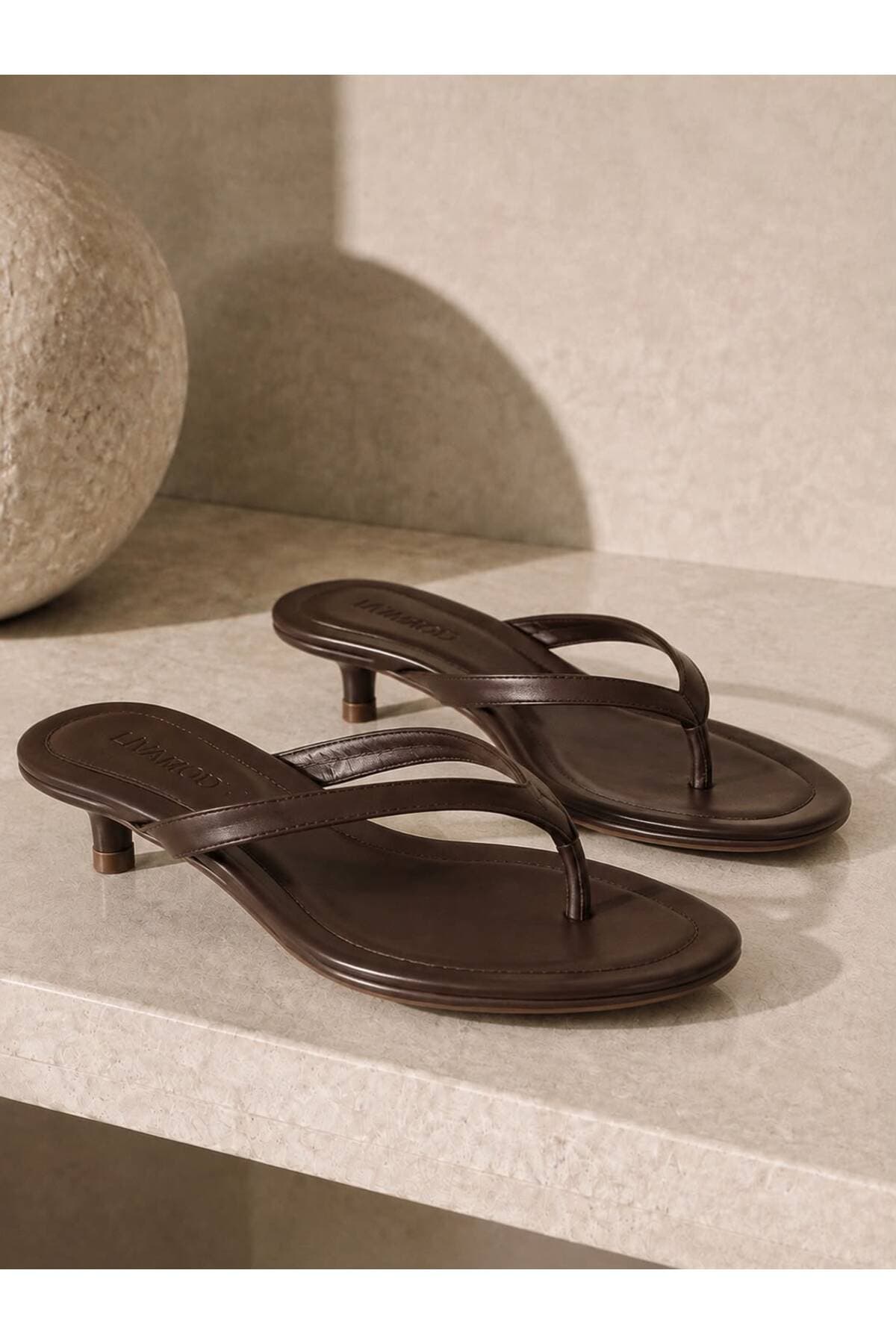 İncimoda Kahve Cilt Parmak Arası Topuklu Terlik Ortopedik Kadın Sandalet 5cm topuk