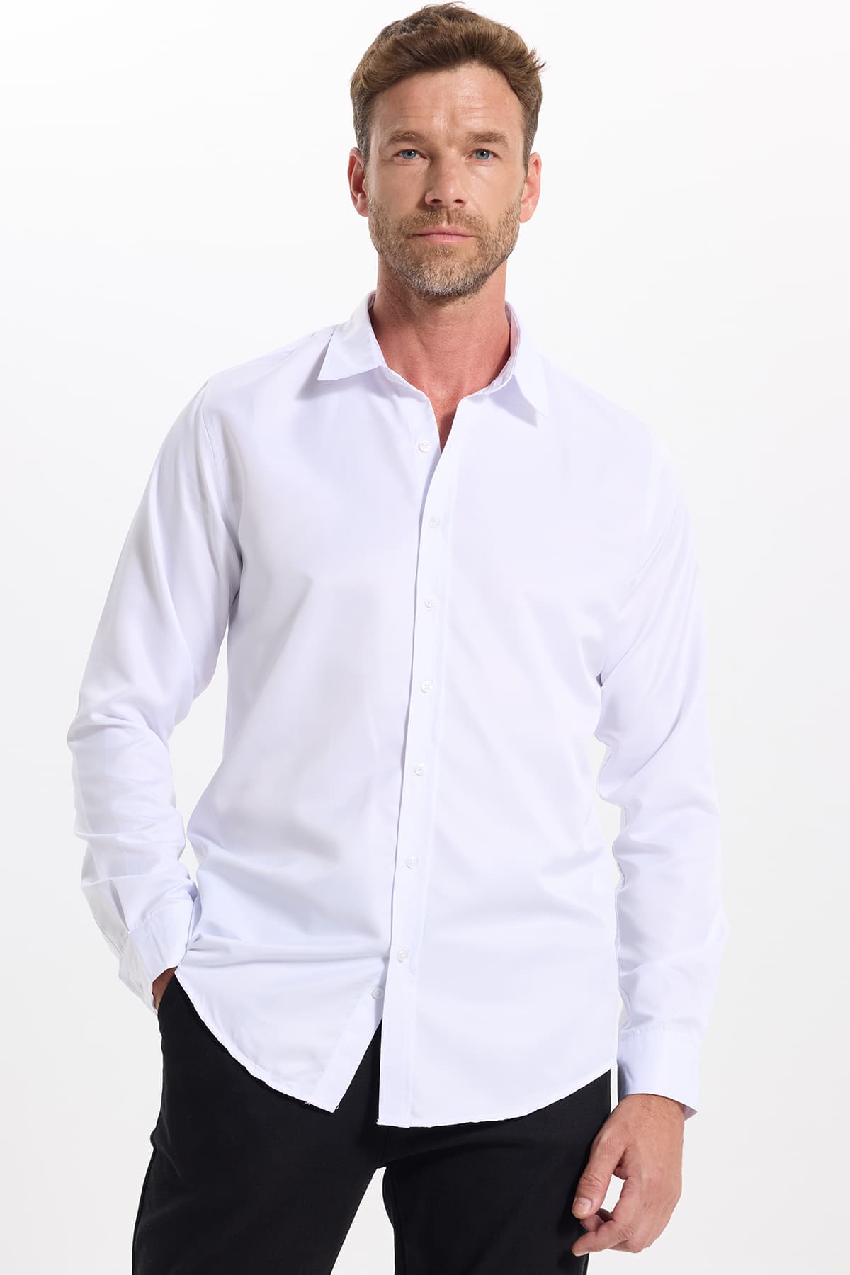 Tudors Slim Fit Uzun Kollu Kolay Ütülenebilir Ter Konforu Sağlayan Kravatlık Dört Mevsim Beyaz Erkek Gömlek