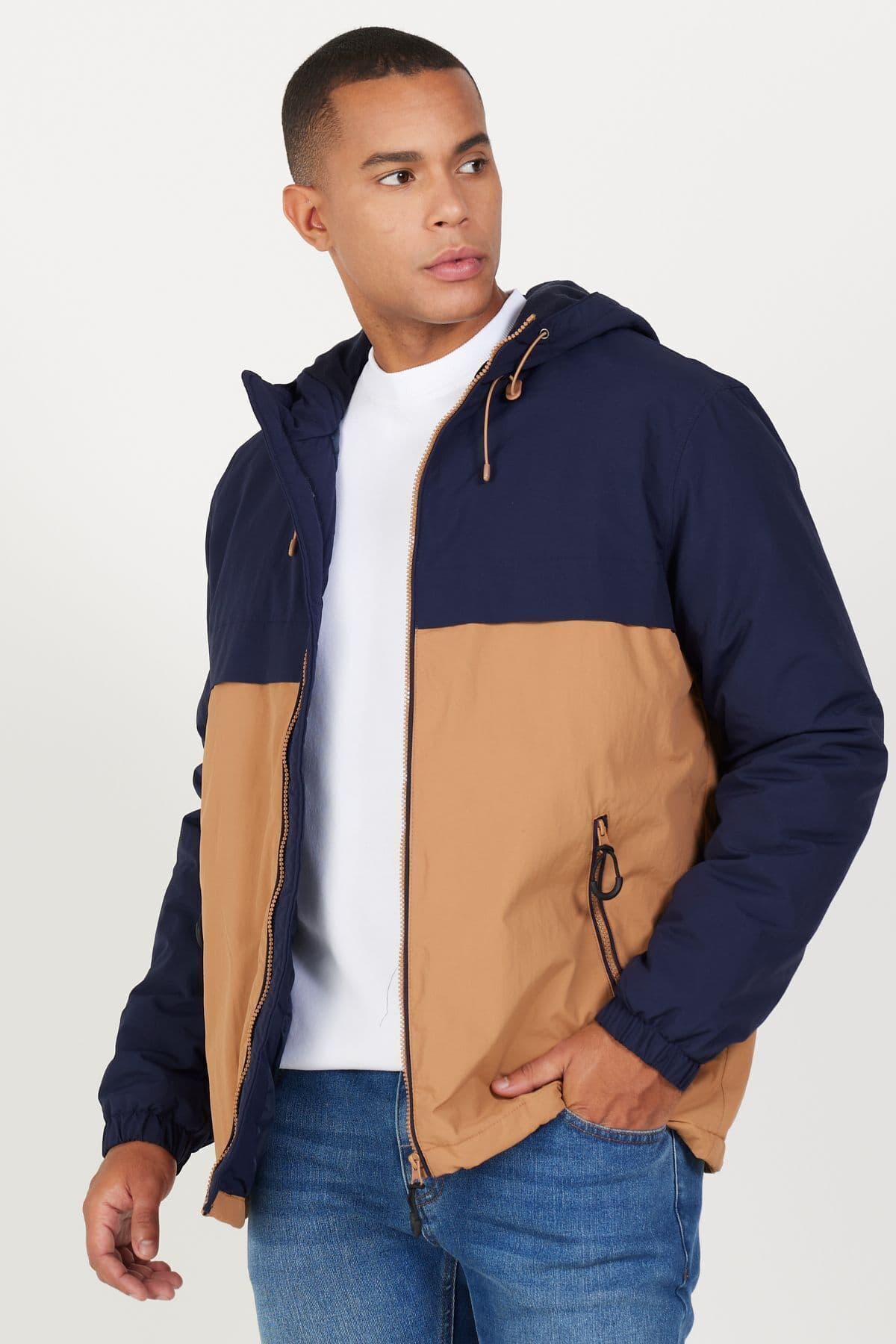 AC&Co / Altınyıldız Classics Erkek Lacivert-Vizon Standart Fit Normal Kesim Dik Yaka Soğuk Geçirmez İçi Polarlı Yan Cep Mont