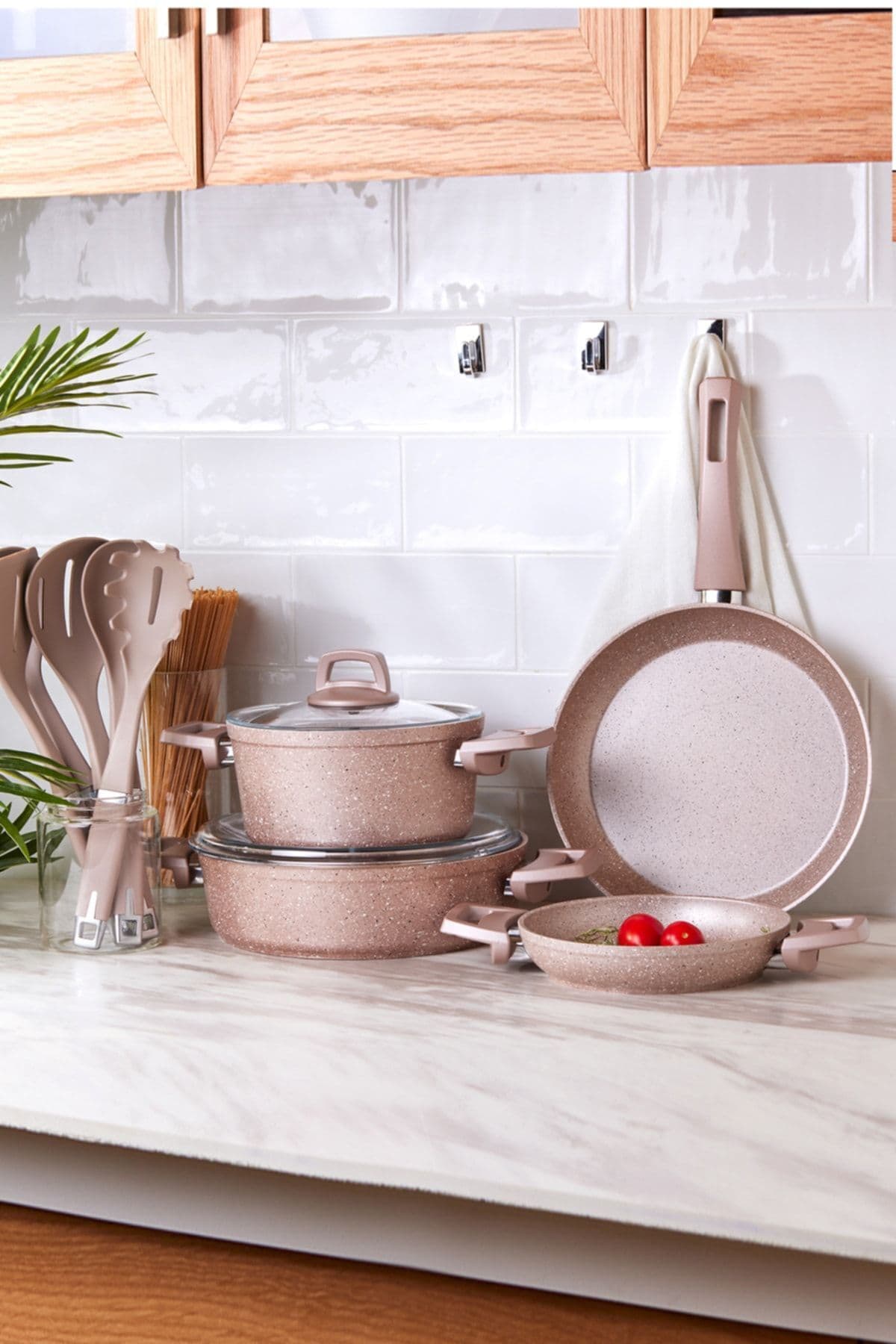 Karaca Biogranit Rosegold 11 Parça Tencere Seti