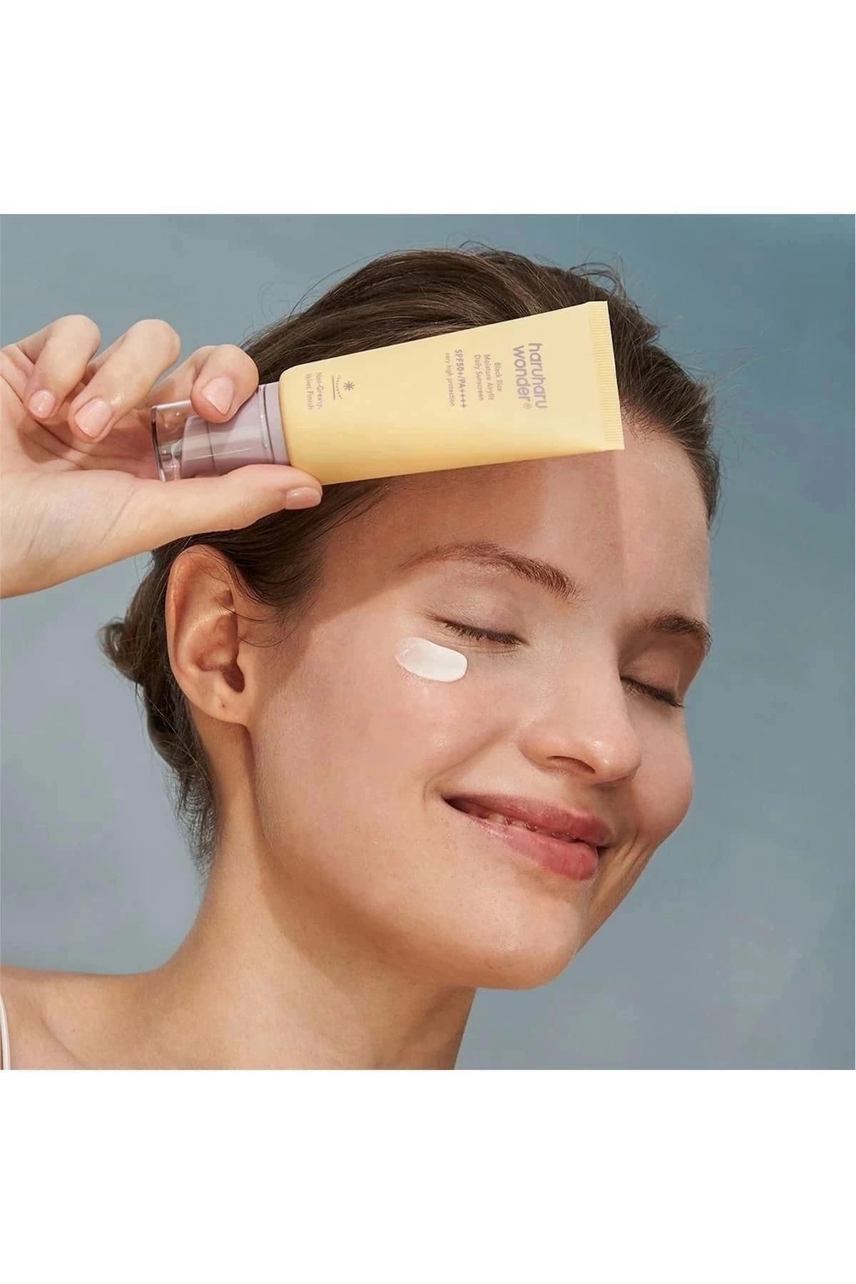 Genel Markalar wonder Black Rice Moisture Airyfit Sunscreen SPF50+ 50ml - Nemlendirici Airyfit Güneş Kremi