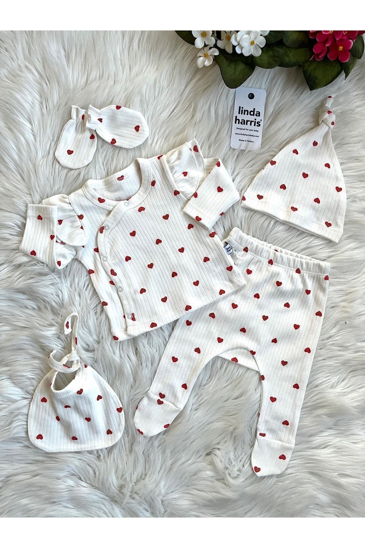Linda Harris Heart Pattern 5’li Yenidoğan Kız Bebek Hastane Çıkışı Seti