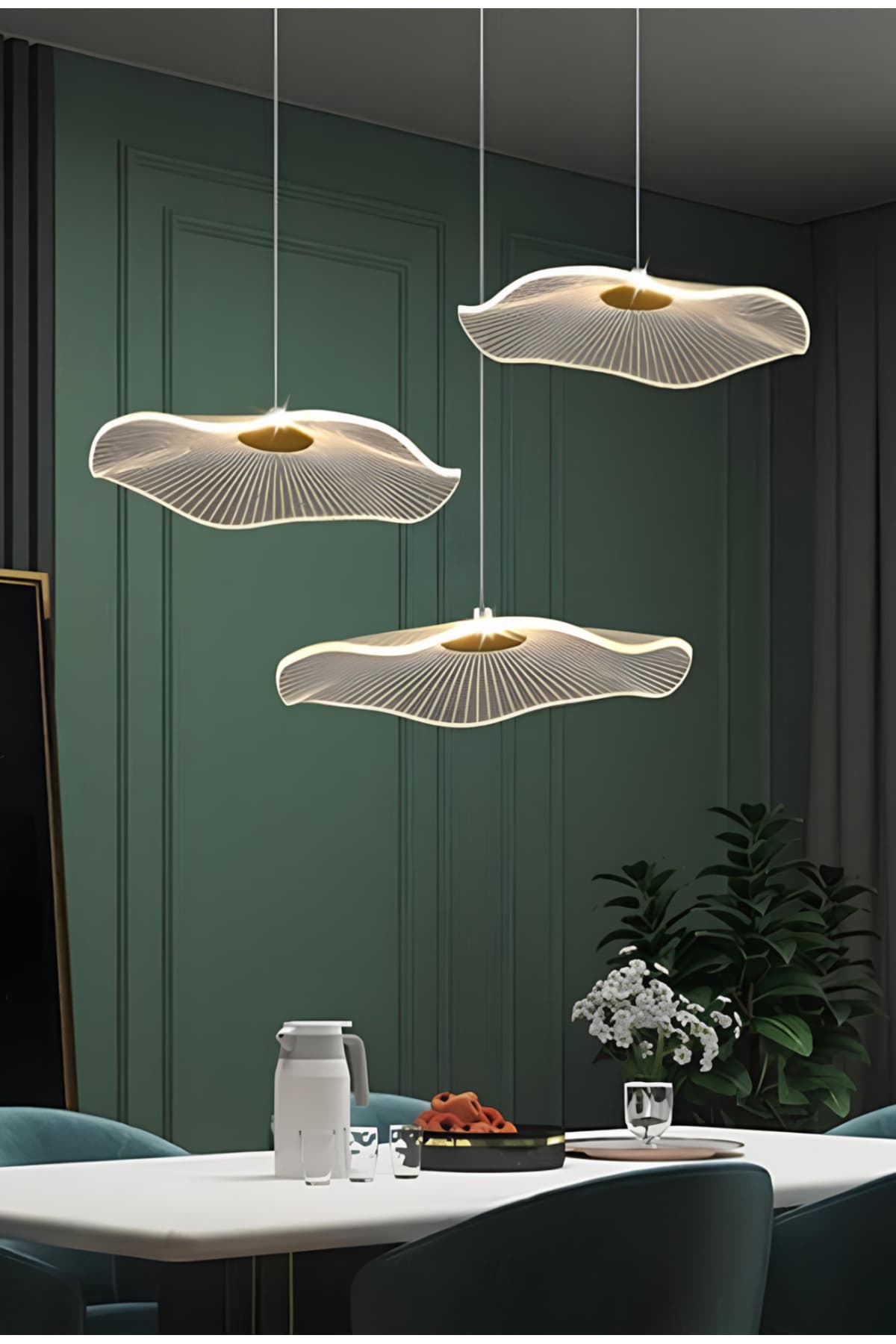 burenze Luxury Exclusive Üçlü Yuvarlak Sarkıt Led Avize Jellyfish Salon Mutfak Oturma Odası Avize Gold Sarı