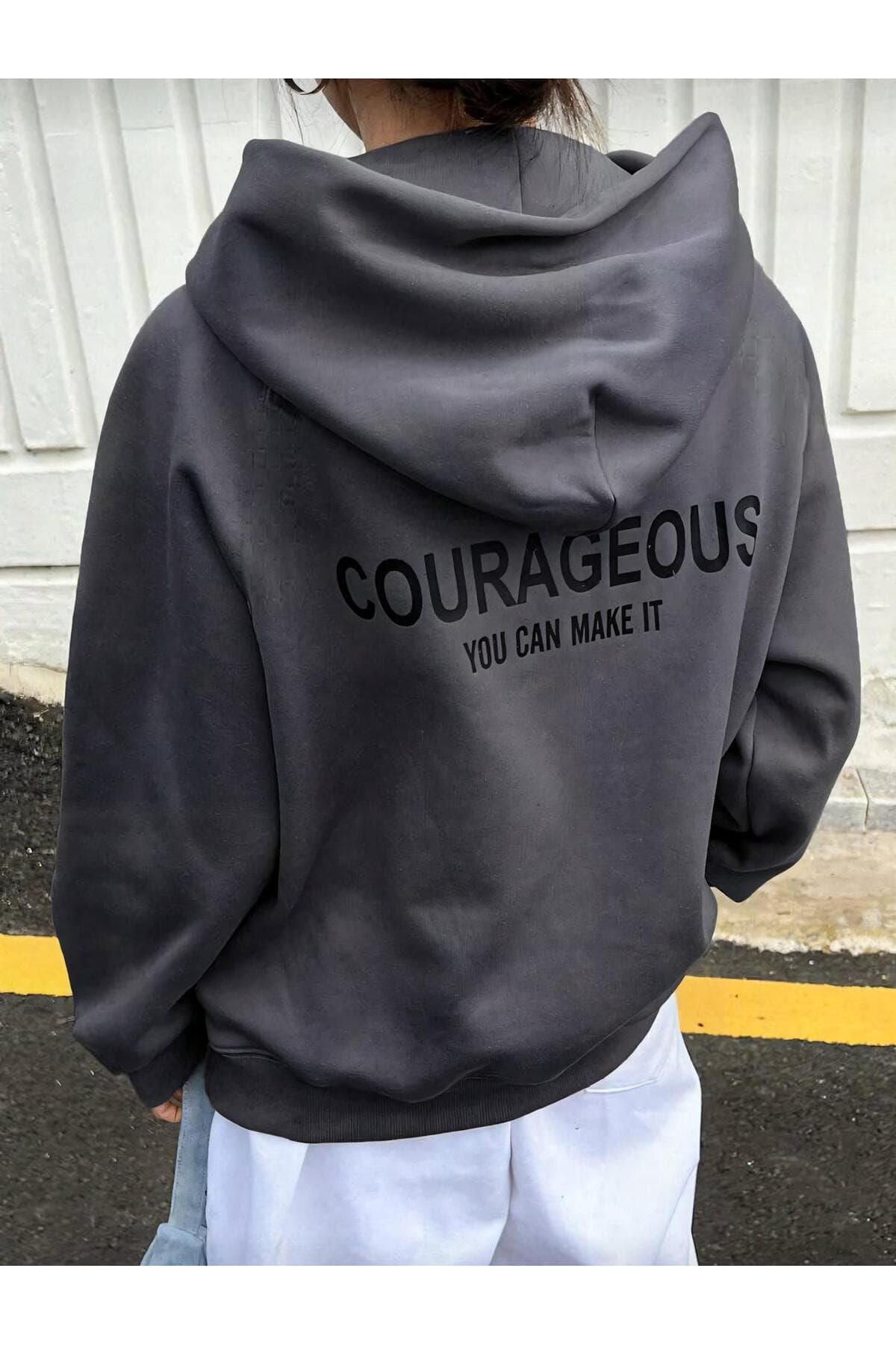 trendgar Kadın Füme Courageos baskılı Kapşonlu Kanguru Cepli Sweatshirt Hodie