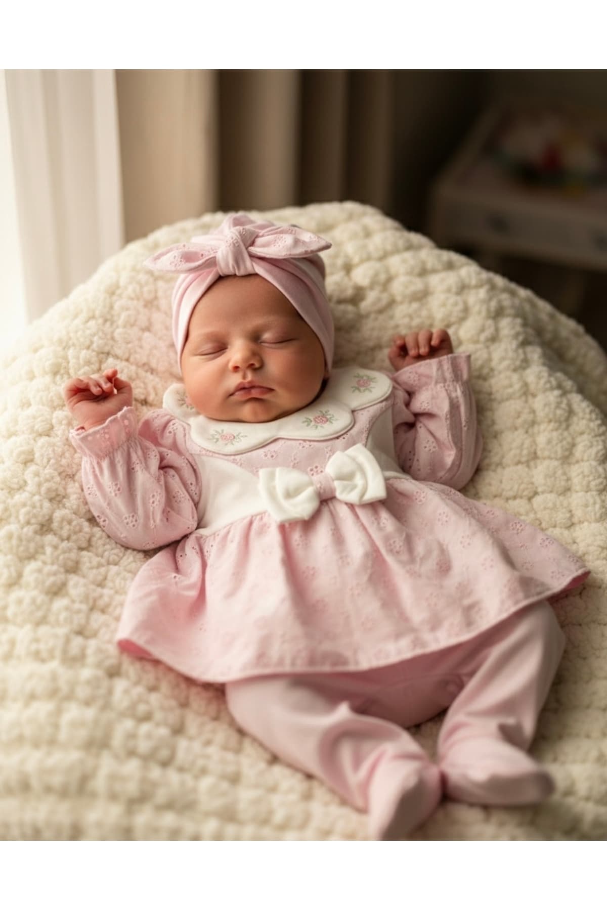 Gökçe Bebe Kız Bebek %100 Pamuk Güpürlü 10'lu Set Yenidoğan Hastane Çıkışı Kutulu (0-3 ay)