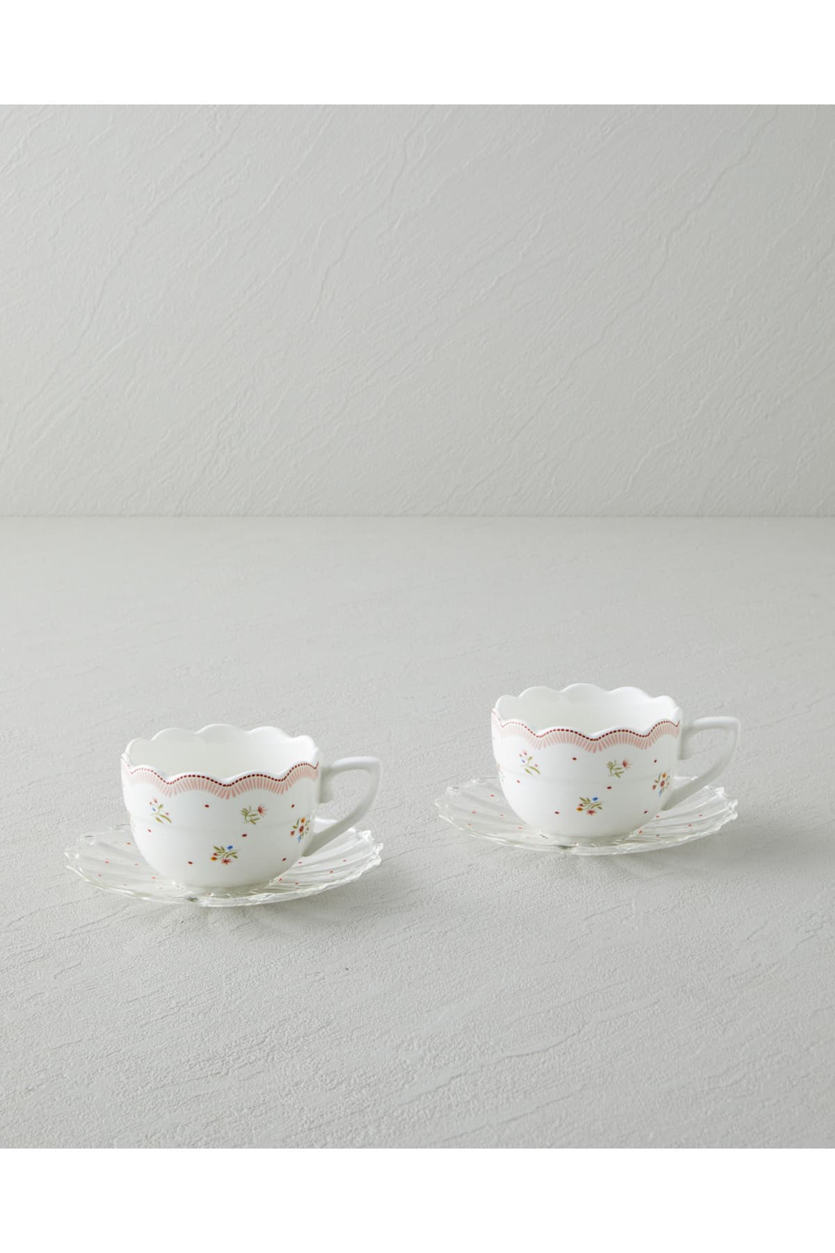 English Home Daisy Days New Bone China 4 Parça 2 Kişilik Cam Tabaklı Kahve Fincan Takımı 80 ml Pembe - Yeşil