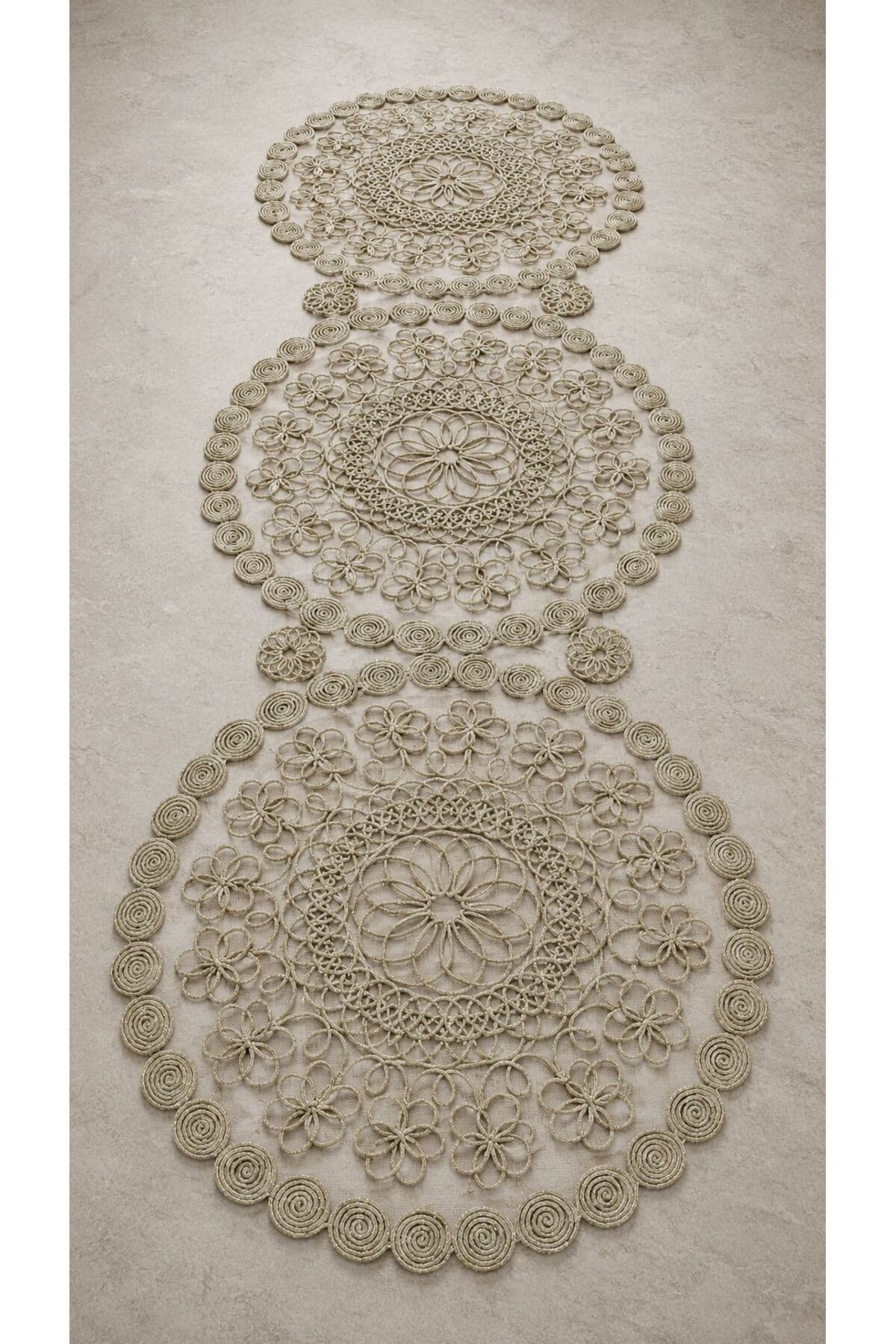 Ceki Home Masa Üzerine Runner, Masa Örtüsü Runner Fransız Dantel Detaylı Runner 110 x 37 cm Tek Parça