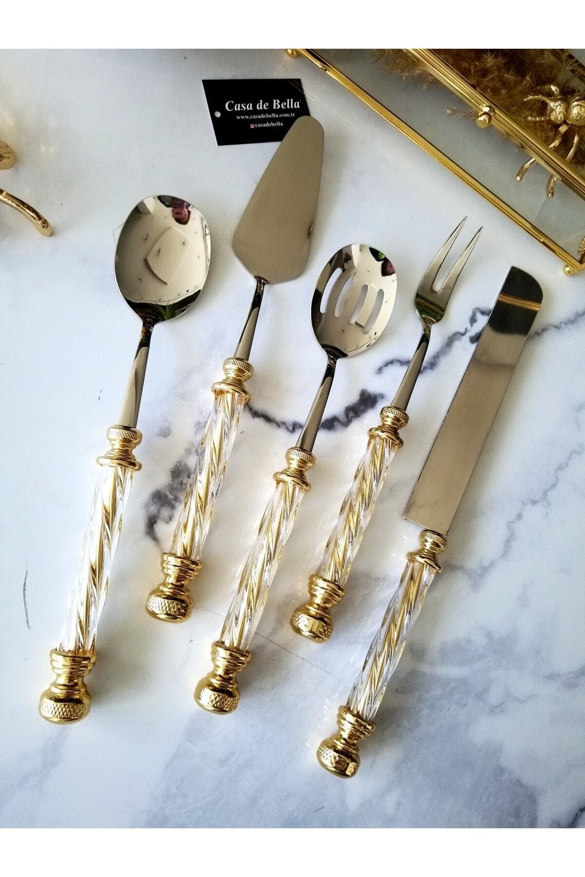 CASA DE BELLA 5 Parça Kristal Desenli Gold Saplı Servis Seti