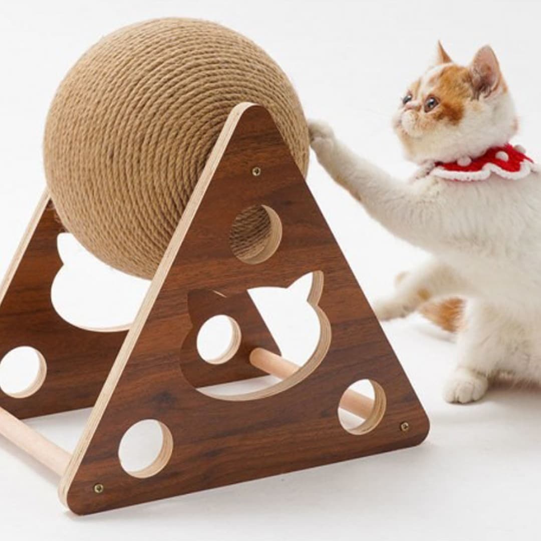 Egurra Ahşap İpli Kedi Oyuncağı Topu Kedi Tırmalaması