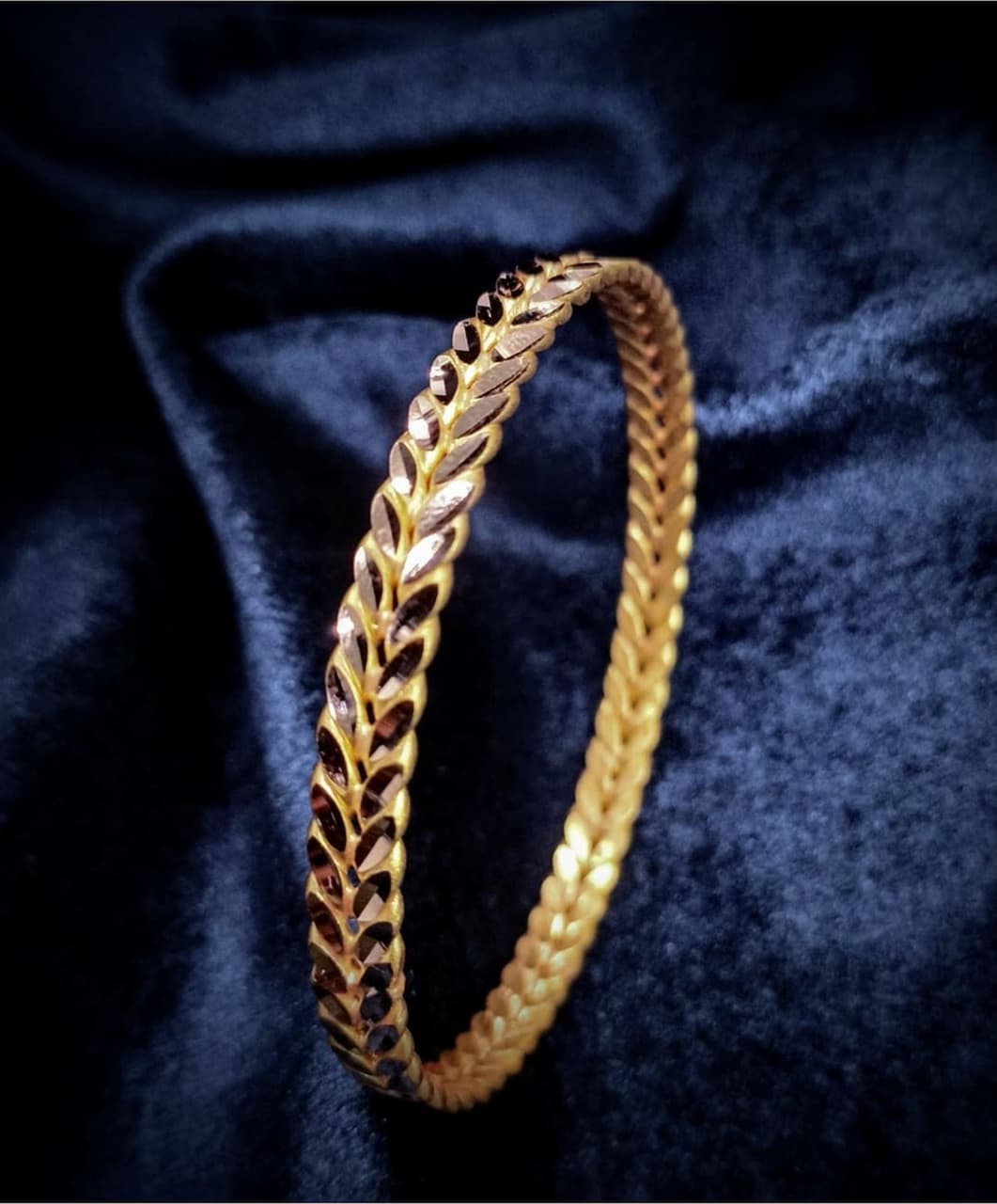 Sevim Gold 22 Ayar 20 Gram Yatırımlık Başak Bilezik. Işçiliksiz. Farklı Ölçü Için Mesaj Atınız