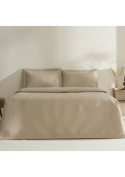 Karaca Home Anna Çift Kişilik Yatak Örtüsü Bej Polyester Kapitone Desenli 230 x 240 cm