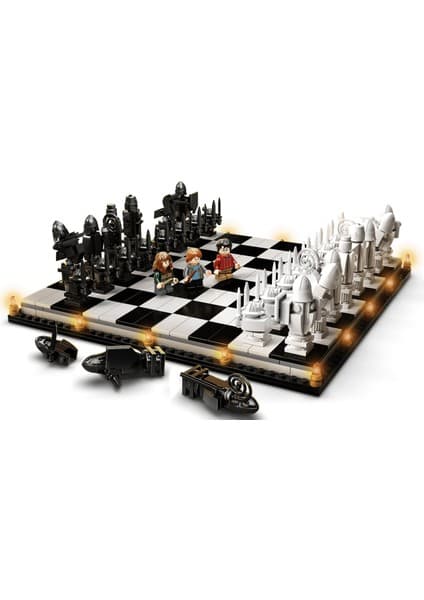 LEGO Harry Potter 76392 Hogwarts™ Wizard’s Chess 876 Parça Çocuklar İçin Hediyelik Oyun
